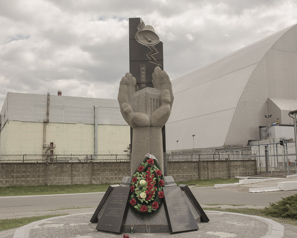 chernobyl memorial liquidator power palnt